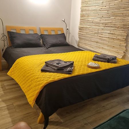 Ultracentral Garage Studio บิสตริซา ภายนอก รูปภาพ