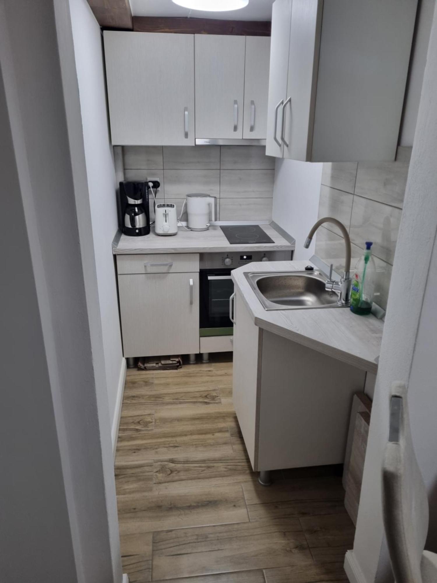 Ultracentral Garage Studio บิสตริซา ภายนอก รูปภาพ